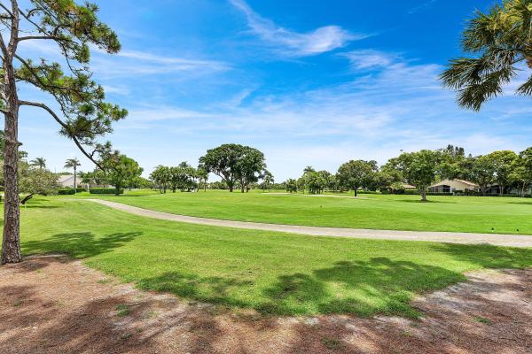 12926 Briarlake Dr #201, Palm Beach Gardens, Florida 33418, image 3