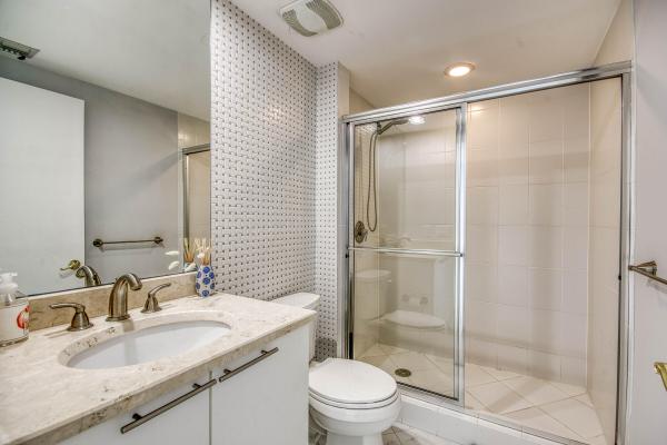 Marina Grande Club & Residences, 2650 Lake Shore Dr #2303, Riviera Beach, Florida 33404, image 1