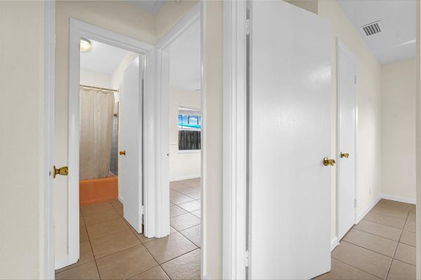 North Andrews Gardens, 261 NE 45th St, Oakland Park, Florida 33334, image 1