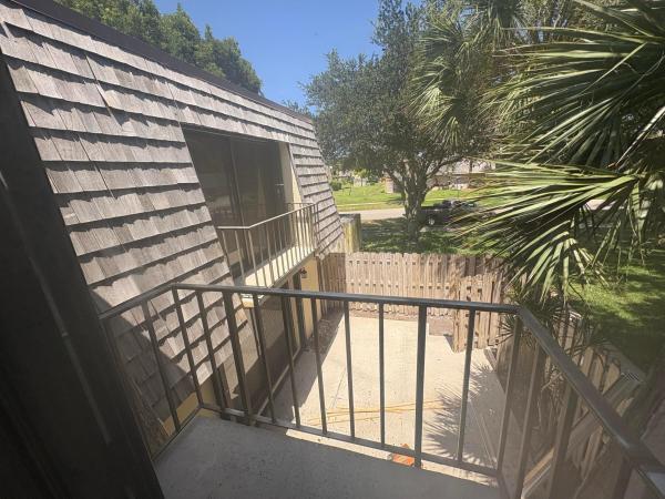 Lakewood Of Palm Springs, 234 Lake Arbor Dr, Palm Springs, Florida 33461, image 3