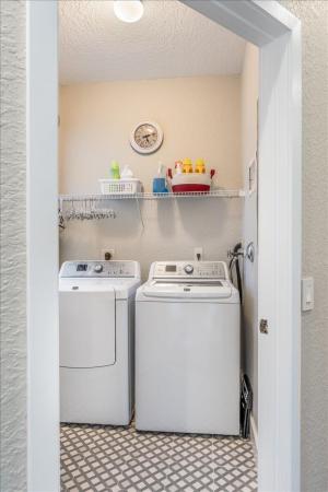 Legends, 2802 Kinsington Cir #27-4, Weston, Florida 33332, image 3