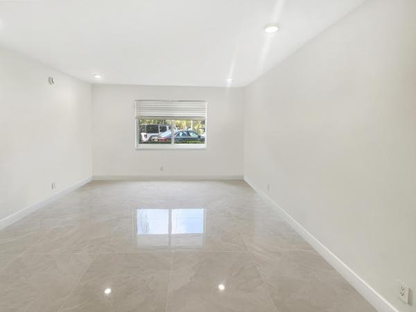 Manor Grove Village, 136 NE 19th Ct #112F, Wilton Manors, Florida 33305, image 1