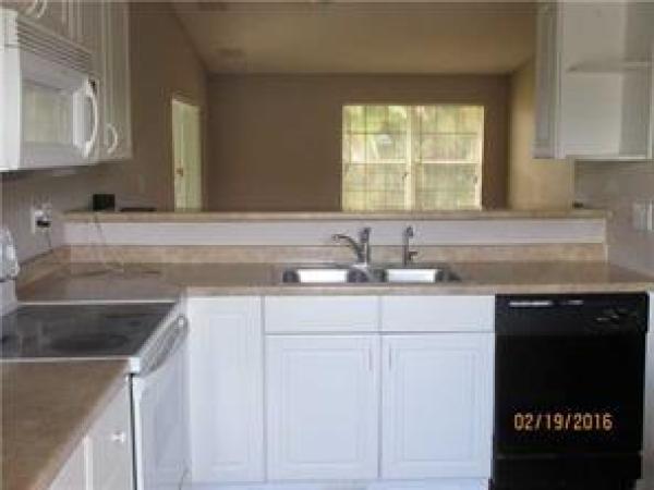 Lakewood On The Green, 330 Lakewood Cir E #D, Margate, Florida 33063, image 3