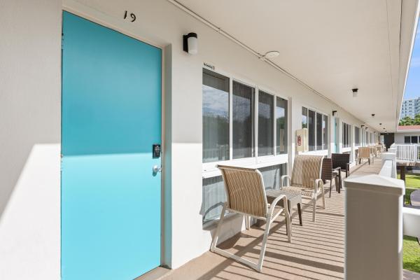 Floranada, 3225 NE 16th St #20A, Pompano Beach, Florida 33062, image 2