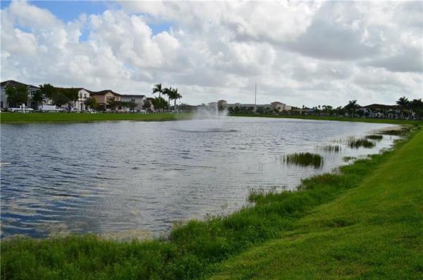 17093 SW 93rd St, Unincorporated Dade County, Florida 33196, image 2