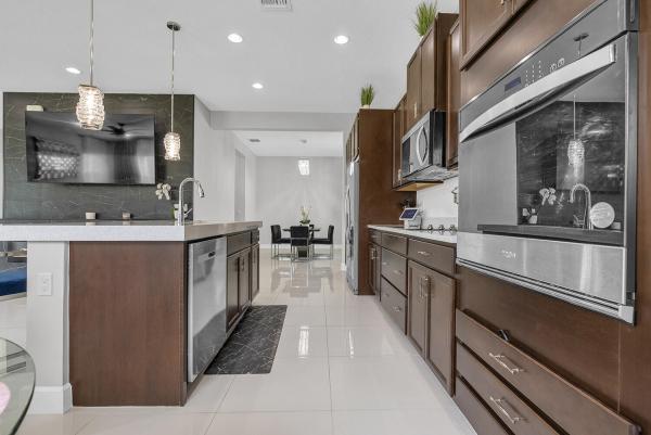 13638 Spruce Pine Dr, Westlake, Florida 33470, image 2