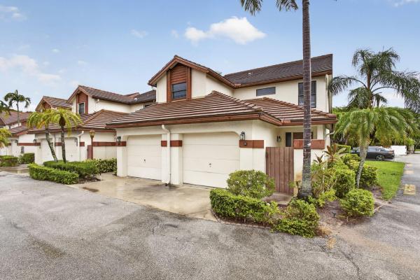 The Shores At Wellington, 12708 Shoreline Dr #F, Wellington, Florida 33414, image 2