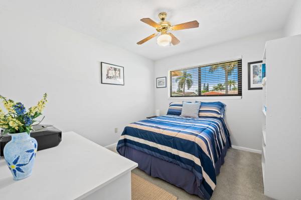 Pembroke Lakes, 1720 NW 105th Ave, Pembroke Pines, Florida 33026, image 1