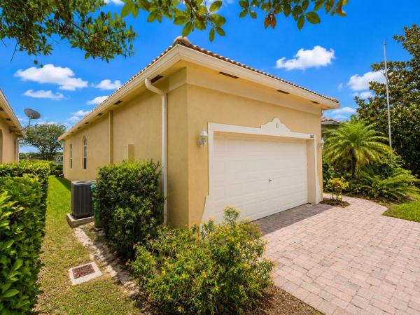 Portofino Shores, 5940 Spanish River Rd, Fort Pierce, Florida 34951, image 2
