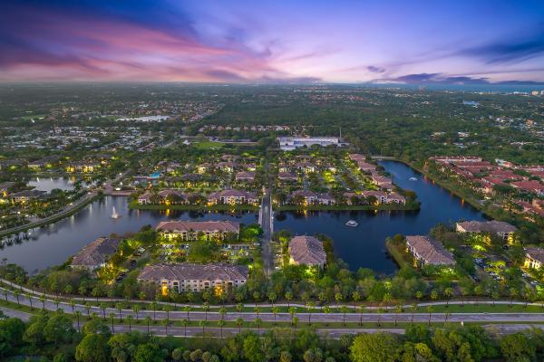2805 Veronia Dr #107, Palm Beach Gardens, Florida 33410, image 2