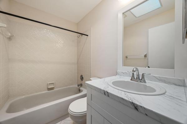 Ridgepointe Woods Villas, 9 Ridge Pointe Dr #D, Boynton Beach, Florida 33435, image 3