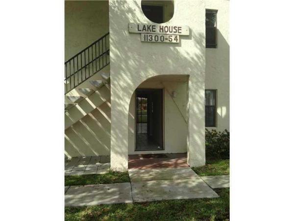 11318 Taft St, Pembroke Pines, Florida 33026, image 1