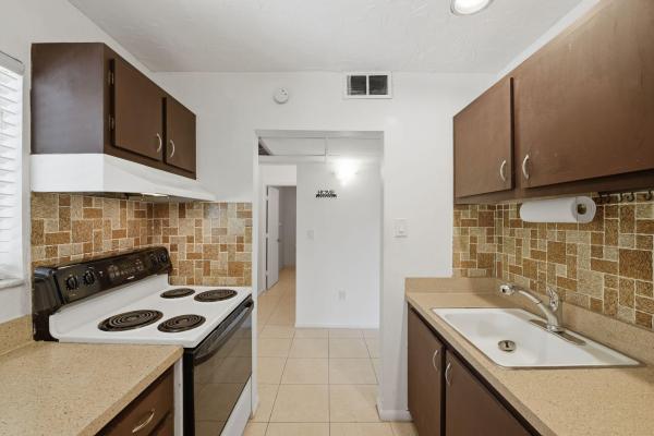 824 SW 9th Street Cir #201, Boca Raton, Florida 33486, image 2