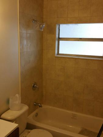 Park South, 1300 NW 43rd Ter #201, Lauderhill, Florida 33313, image 1