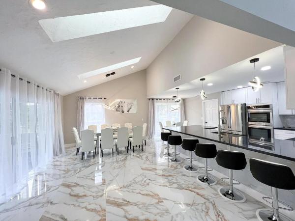 Amesbury Circle Of Greenview Shores 2, 2060 Amesbury Cir, Wellington, Florida 33414, image 2
