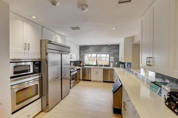 Coronado At Highland Beach, 3420 S Ocean Blvd #PHT, Highland Beach, Florida 33487, image 2