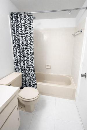 Viewpointe, 5550 Lakeside Dr #203, Margate, Florida 33063, image 3