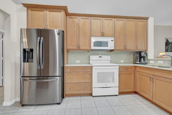 Waterside At Coral Creek, 5740 NW 50th St, Coral Springs, Florida 33067, image 2