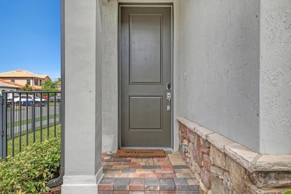 4740 Chantilly Rd, Lake Worth Beach, Florida 33467, image 2