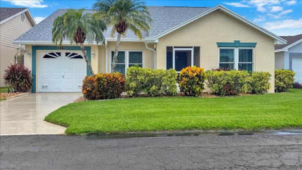 Kings Isle, 329 NW Tuscany Ct, Port St. Lucie, Florida 34986, image 2