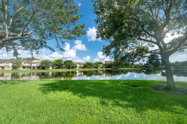 Rolling Hills Golf And Tennis Club, 3501 Lakeside Dr, Davie, Florida 33328, image 1