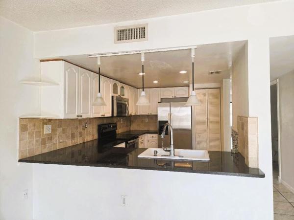 9187 Fontainebleau Blvd #419, Unincorporated Dade County, Florida 33172, image 3