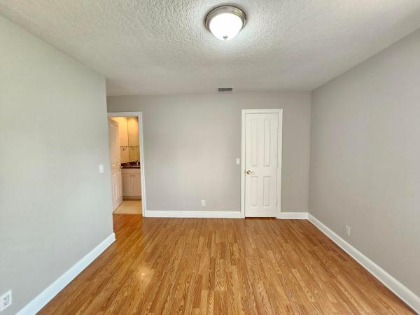 Cape Pointe Of Jonathan's Landing, 17200 Fownes Cres, Jupiter, Florida 33477, image 3