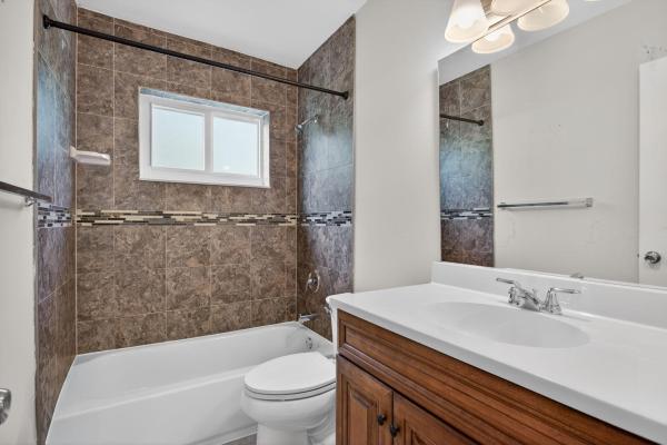Quatraine At Jacaranda, 9812 NW 2nd Ct, Plantation, Florida 33323, image 3
