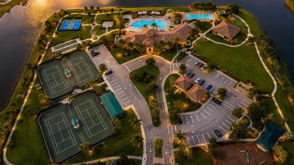 604 SE Monteiro Dr, Port St. Lucie, Florida 34984, image 2