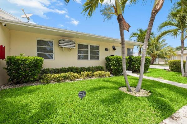 327 S Ocean Breeze #1, Lake Worth Beach, Florida 33460, image 1