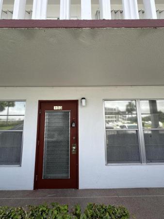103 Greenbrier C, West Palm Beach, Florida 33417, image 3
