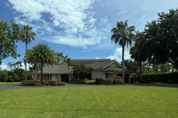44 Tortoise Ln, Jupiter, Florida 33469, image 2