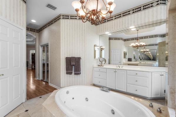 Binks Estates, 911 Forest Glen Ln, Wellington, Florida 33414, image 3
