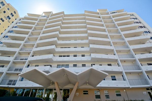 The Versailles, 215 N Birch Rd #2A, Fort Lauderdale, Florida 33304, image 2