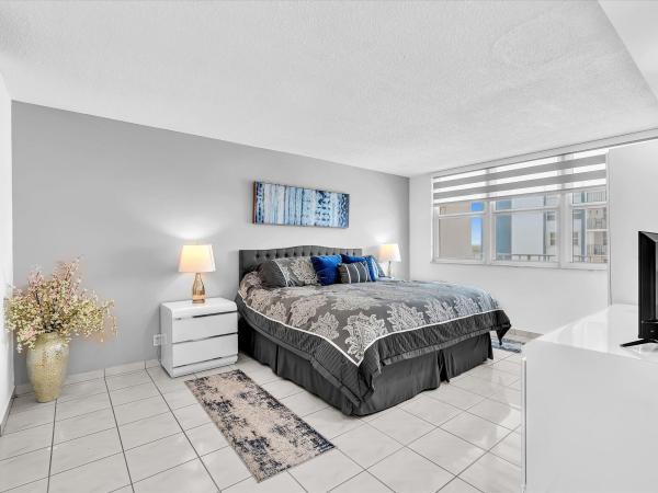 Trafalgar Towers, 1410 S Ocean Dr #1103, Hollywood, Florida 33019, image 1