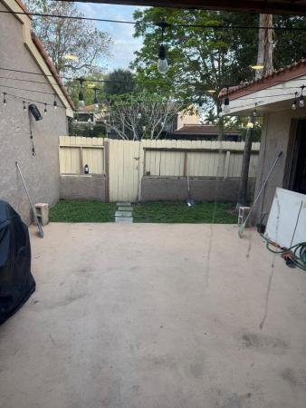 The Townhouses Of Emerald Hills, 802 Saint Andrews Rd #15, Hollywood, Florida 33021, image 2