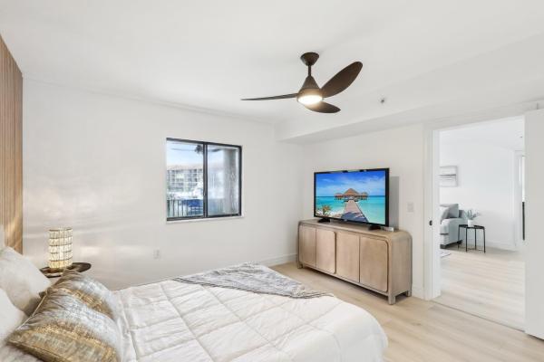 The Marina At The Bluffs, 1601 Marina Isle Way #101, Jupiter, Florida 33477, image 2