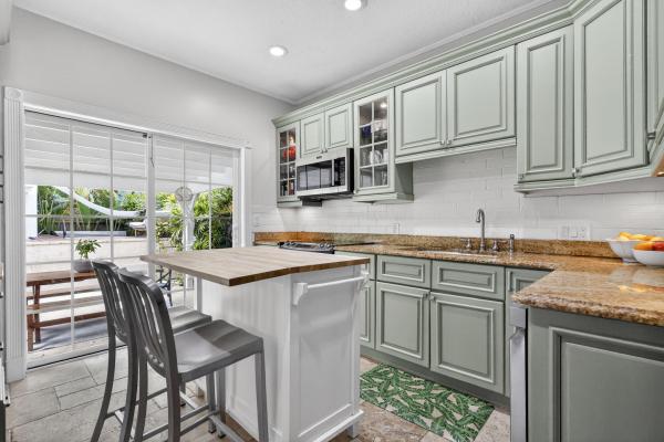 Vista Encanto, 412 El Prado #1, West Palm Beach, Florida 33405, image 2