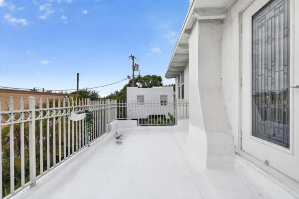 Vista Encanto, 412 El Prado #1, West Palm Beach, Florida 33405, image 3