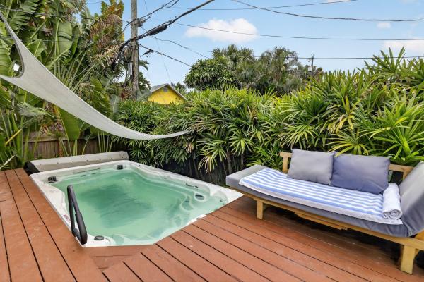 Vista Encanto, 412 El Prado #1, West Palm Beach, Florida 33405, image 1