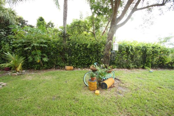 Independence Cove, 945 Imperial Lake Rd, West Palm Beach, Florida 33413, image 2