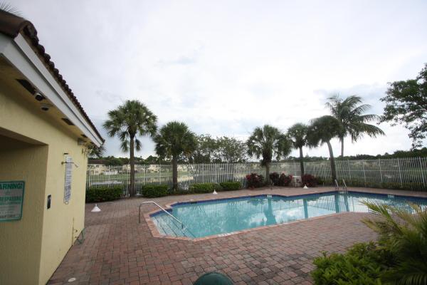 Independence Cove, 945 Imperial Lake Rd, West Palm Beach, Florida 33413, image 1