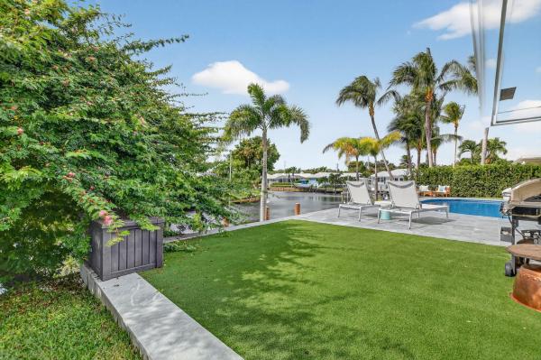 Camino Gardens, 891 SW Hickory Ter, Boca Raton, Florida 33486, image 3