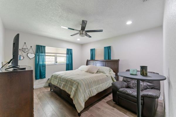Oakland Estates, 4184 NW 52nd Ave, Lauderdale Lakes, Florida 33319, image 3