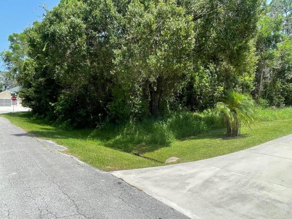 Northport Village, 638 NW Grenada St, Port St. Lucie, Florida 34983, image 1