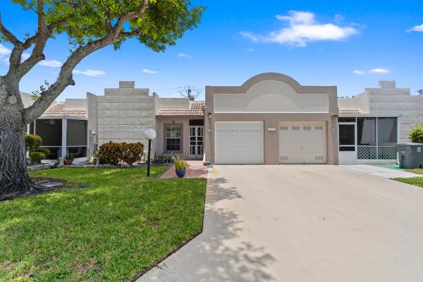 Town Villas At Moon Lake, 9305 Flynn Cir #6, Boca Raton, Florida 33496, image 1