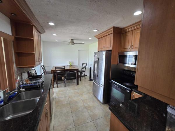 Westwood, 8111 NW 100th Ter, Tamarac, Florida 33321, image 2