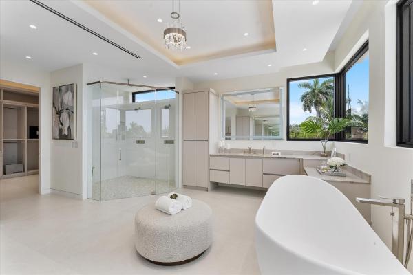 Lauderdale Harbors, 1607 SE 14th St, Fort Lauderdale, Florida 33316, image 3