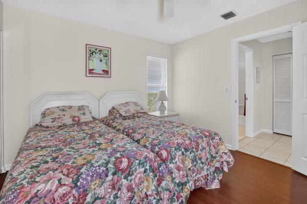 7609 Island Breeze Ter, Boynton Beach, Florida 33437, image 2