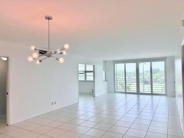Cypress Grove At Palm-Aire, 804 Cypress Grove Ln #508, Pompano Beach, Florida 33069, image 1